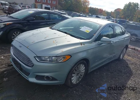 2013 Ford Fusion Hybrid Se из США, поврежденный, VIN 3FA6P0LU9DR187044